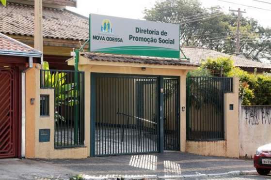 Cadastro para cestas básicas na Diretoria de Gestão Social