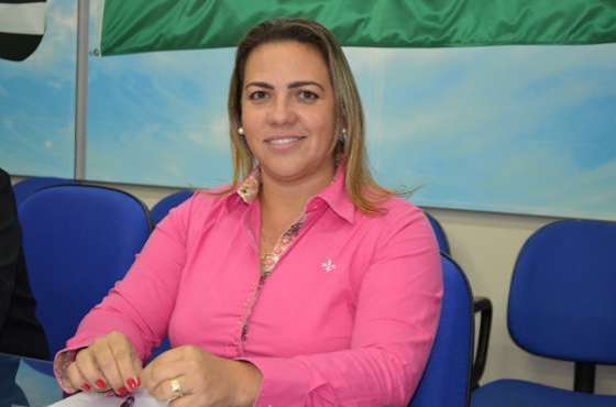 Carla Lucena no Diálogos NM esta quarta