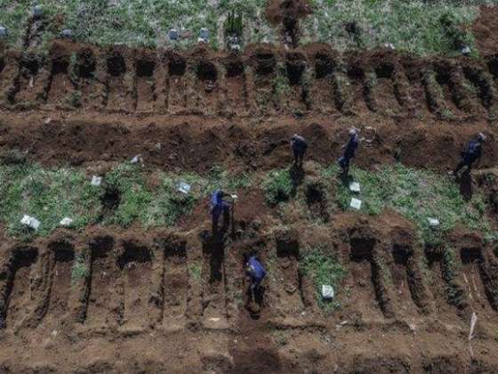 Com novo recorde, Brasil tem 600 mortes em 24h