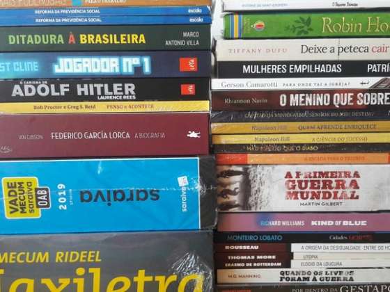 Livraria Itinerante aposta em tempos de isolamento social