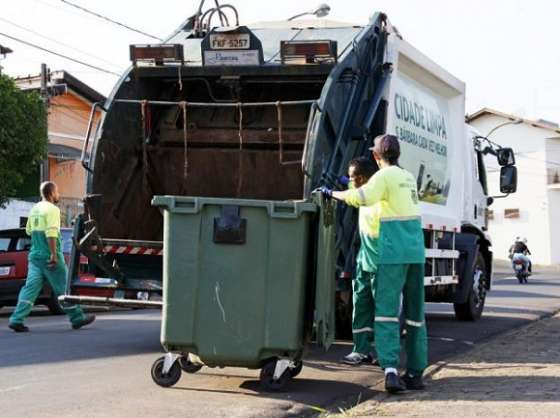Nova empresa do lixo assume em Santa Bárbara