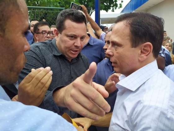 T Martins quer caminhão com ‘pedágio livre’