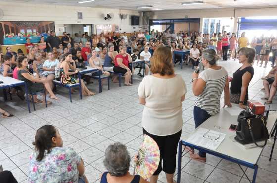 Vigilância fala sobre meningite na EMEF Paulo Freire