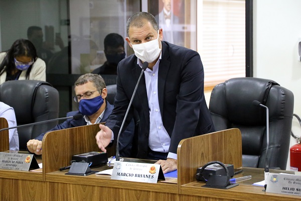 Projeto de Ver. cria regras para descarte de máscaras usadas