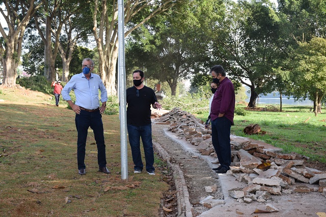 Obras da orla da Praia dos Namorados entra na reta final